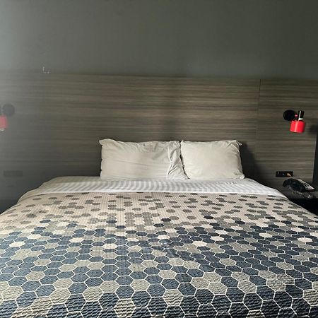 Econo Lodge Inn & Suites Pritchard Road Норт-Литл-Рок Экстерьер фото