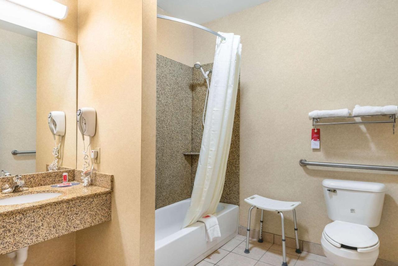 Econo Lodge Inn & Suites Pritchard Road Норт-Литл-Рок Экстерьер фото