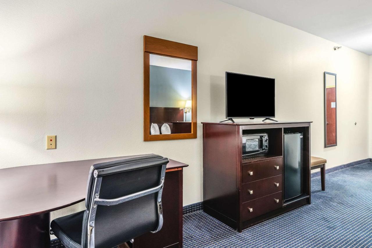 Econo Lodge Inn & Suites Pritchard Road Норт-Литл-Рок Экстерьер фото